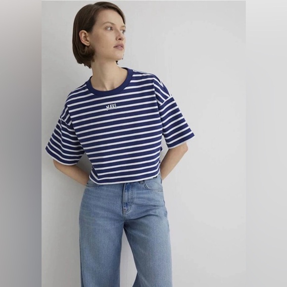 Mavi Tops - 🛍️SALE🛍️ Mavi Logo Printed Striped Navy Blue Crop T-shirt Crop / Short Sleeves